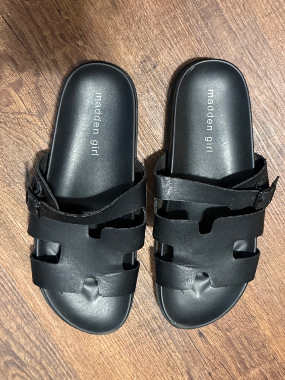 Madden Girl Black Sandal - Size 7